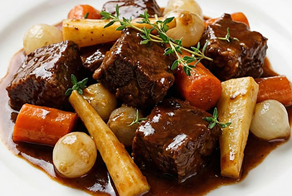 Classic Beef Ragoût with Root Vegetables